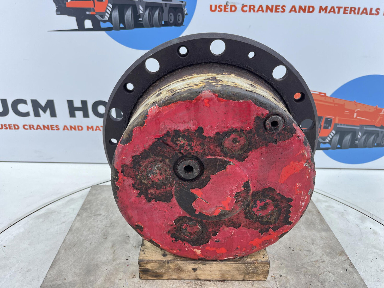 Kessler planetary gear 21-21-63-40-4pl-H140-46 - Koncový převod pro Jeřáb: obrázek 1 Kessler planetary gear 21-21-63-40-4pl-H140-46 - Koncový převod pro Jeřáb: obrázek 1