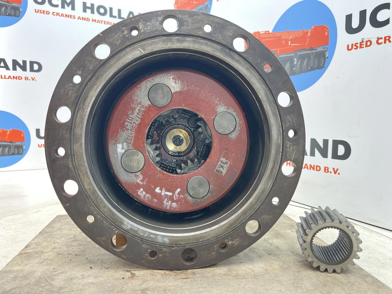 Kessler planetary gear 21-21-63-40-4pl-H140-46 - Koncový převod pro Jeřáb: obrázek 4 Kessler planetary gear 21-21-63-40-4pl-H140-46 - Koncový převod pro Jeřáb: obrázek 4