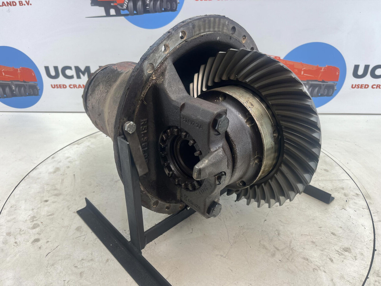 Krupp 70 GMT end differential 17x36 axle 4 - Diferenciál: obrázek 1 Krupp 70 GMT end differential 17x36 axle 4 - Diferenciál: obrázek 1