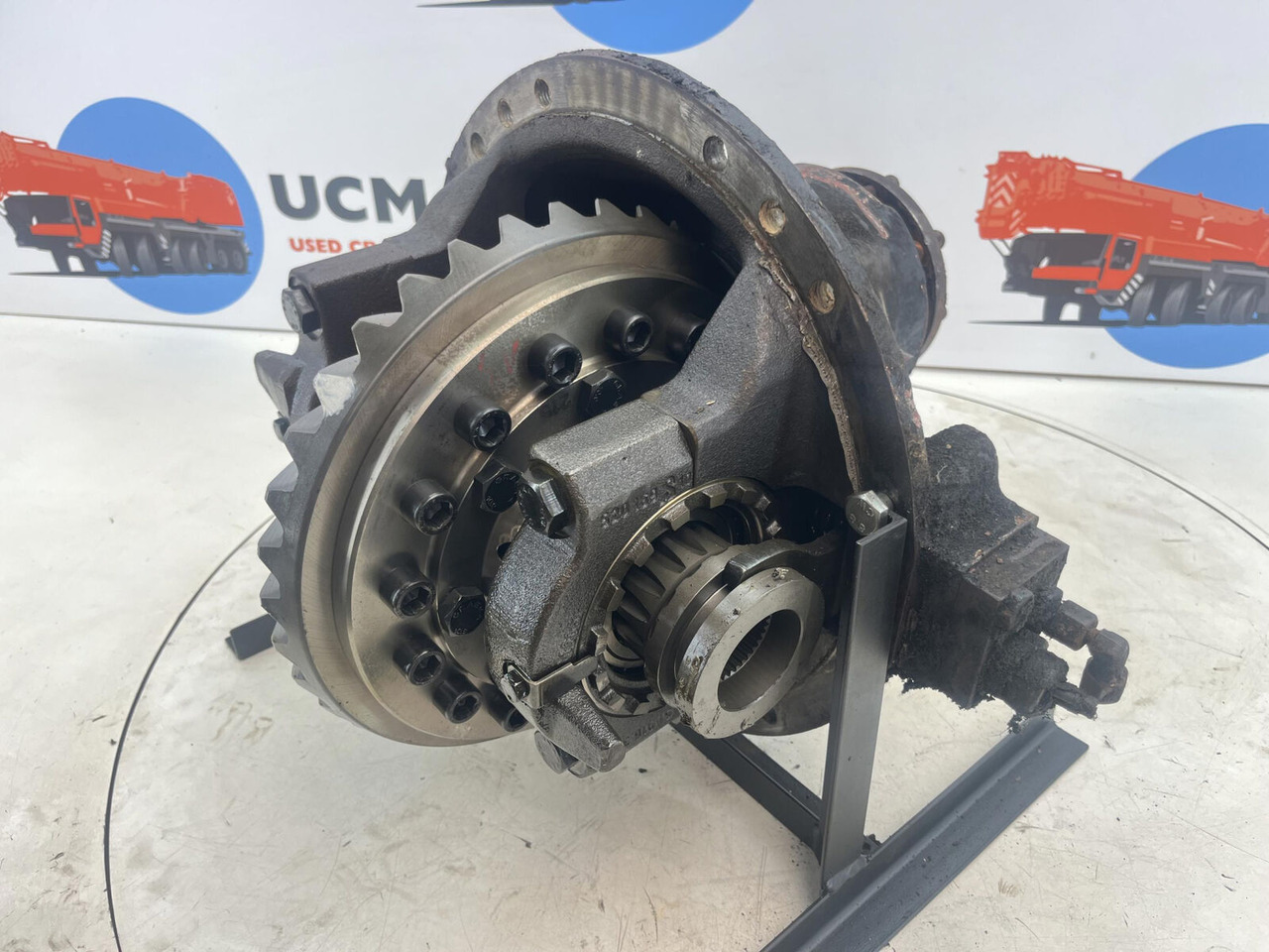 Krupp 70 GMT end differential 17x36 axle 4 - Diferenciál: obrázek 4 Krupp 70 GMT end differential 17x36 axle 4 - Diferenciál: obrázek 4