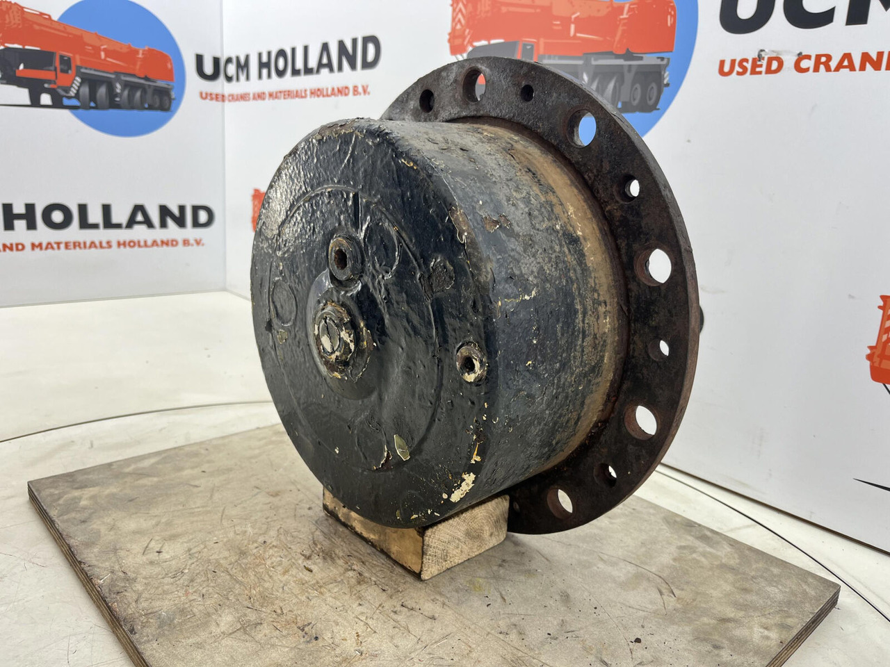 Krupp 70 GMT planetary gear 21-21-63-40-3pl-H135-46 - Koncový převod pro Autojeřáb: obrázek 2 Krupp 70 GMT planetary gear 21-21-63-40-3pl-H135-46 - Koncový převod pro Autojeřáb: obrázek 2