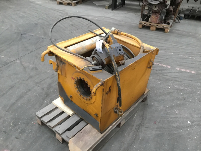 Krupp KMK 3045 4060 4070 winch - Hydraulická ruka: obrázek 4 Krupp KMK 3045 4060 4070 winch - Hydraulická ruka: obrázek 4