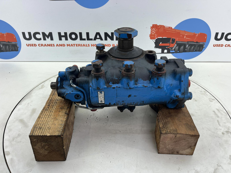 Krupp KMK 3050 steering box - Převodovka řízení pro Jeřáb: obrázek 1 Krupp KMK 3050 steering box - Převodovka řízení pro Jeřáb: obrázek 1