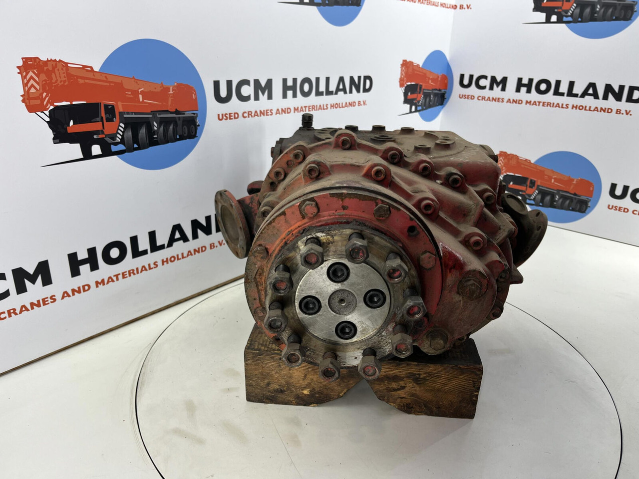 Krupp KMK 4070 axle 3 diff box - Diferenciál pro Autojeřáb: obrázek 4 Krupp KMK 4070 axle 3 diff box - Diferenciál pro Autojeřáb: obrázek 4