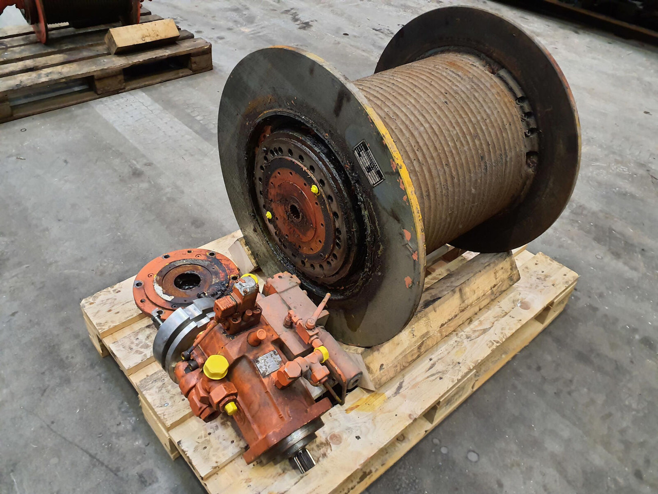 Krupp KMK 4070 complete winch - Naviják pro Autojeřáb: obrázek 2 Krupp KMK 4070 complete winch - Naviják pro Autojeřáb: obrázek 2