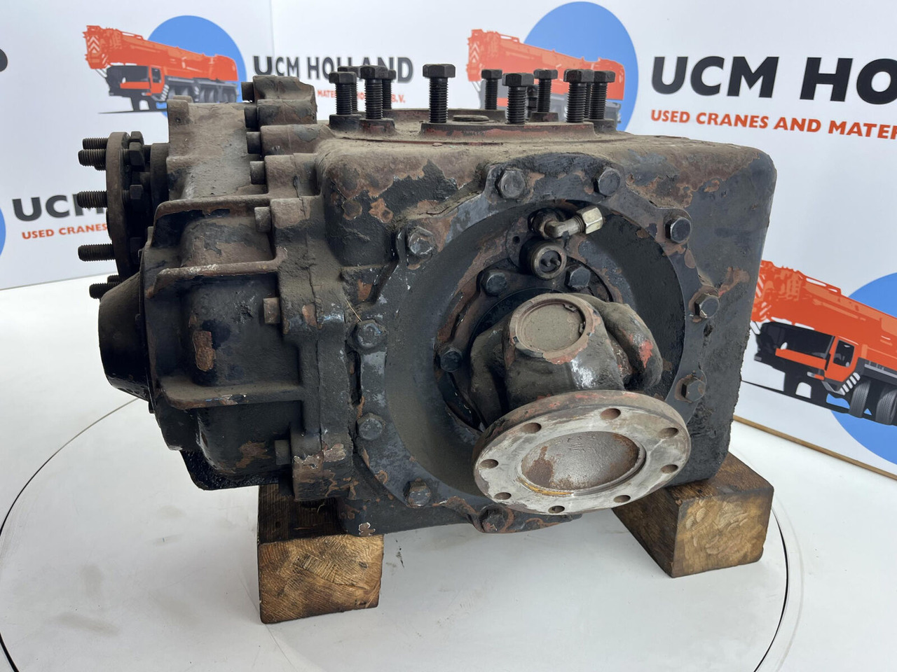 Krupp KMK 4070 diff box - Diferenciál pro Autojeřáb: obrázek 1 Krupp KMK 4070 diff box - Diferenciál pro Autojeřáb: obrázek 1