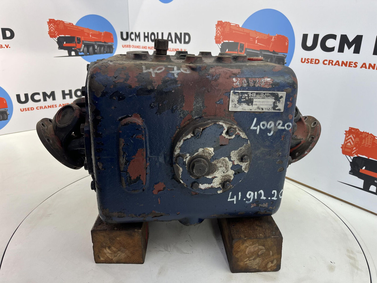 Krupp KMK 4070 diff box - Diferenciál pro Autojeřáb: obrázek 2 Krupp KMK 4070 diff box - Diferenciál pro Autojeřáb: obrázek 2