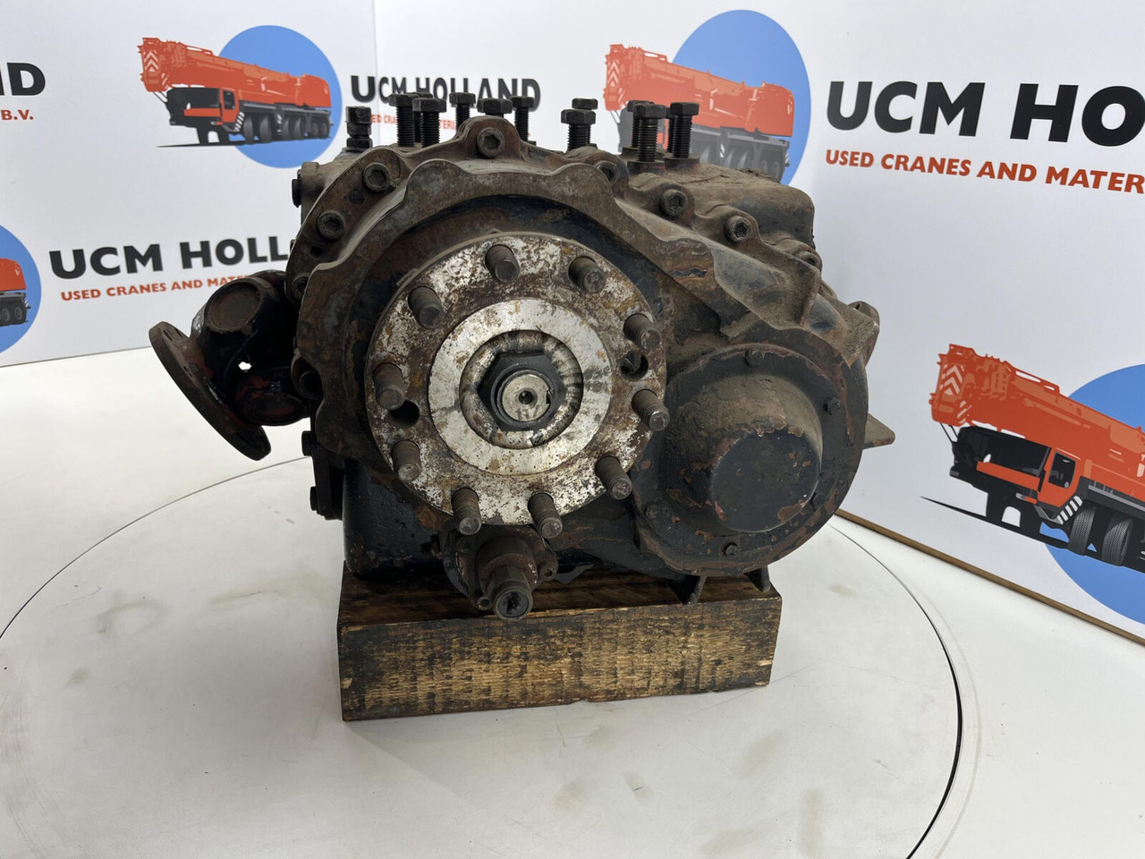 Krupp KMK 4070 diff box - Diferenciál pro Autojeřáb: obrázek 2 Krupp KMK 4070 diff box - Diferenciál pro Autojeřáb: obrázek 2