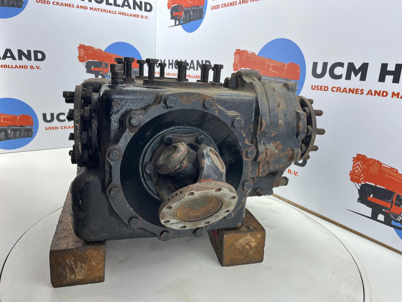 Krupp KMK 4070 diff box - Diferenciál pro Autojeřáb: obrázek 3 Krupp KMK 4070 diff box - Diferenciál pro Autojeřáb: obrázek 3
