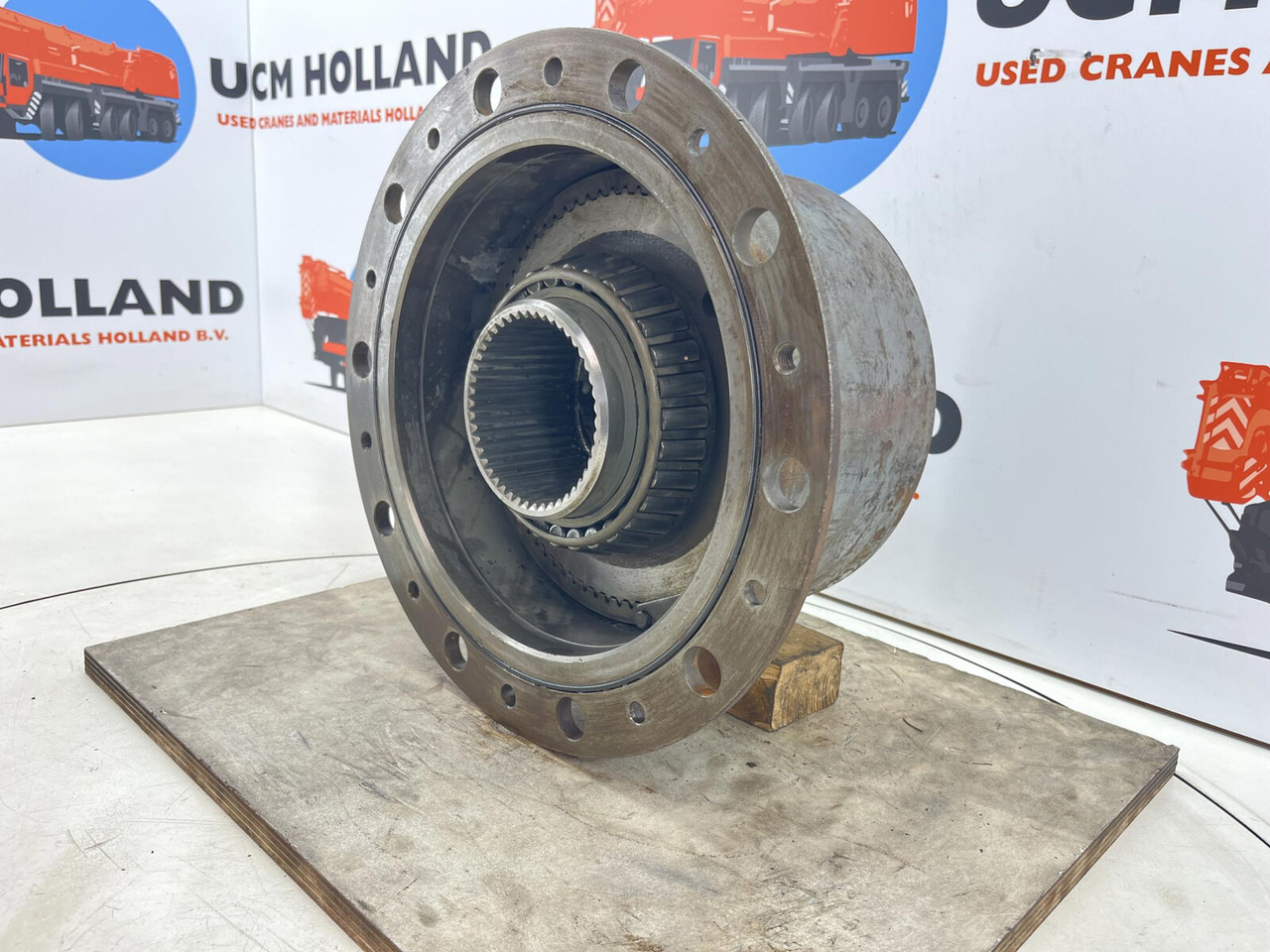 Krupp KMK 8350 planetary gear 22-25-74-40-4pl-H185-46 - Koncový převod pro Autojeřáb: obrázek 3 Krupp KMK 8350 planetary gear 22-25-74-40-4pl-H185-46 - Koncový převod pro Autojeřáb: obrázek 3