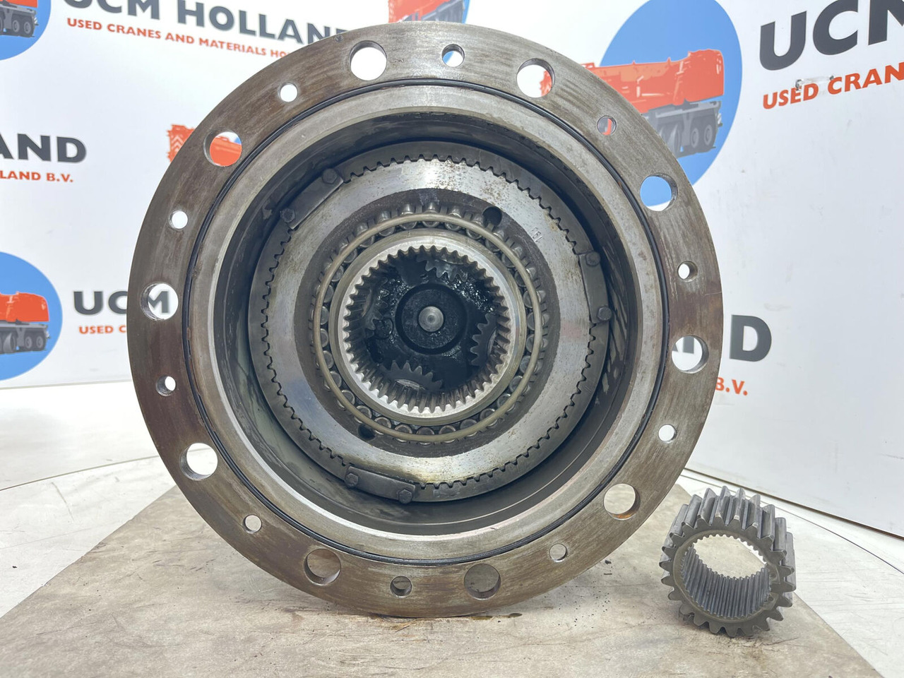 Krupp KMK 8350 planetary gear 22-25-74-40-4pl-H185-46 - Koncový převod pro Autojeřáb: obrázek 5 Krupp KMK 8350 planetary gear 22-25-74-40-4pl-H185-46 - Koncový převod pro Autojeřáb: obrázek 5