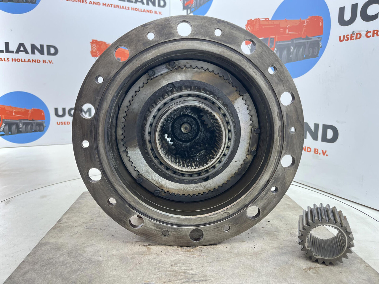 Krupp KMK 8350 planetary gear 22-25-74-40-4pl-H185-46 - Koncový převod pro Autojeřáb: obrázek 5 Krupp KMK 8350 planetary gear 22-25-74-40-4pl-H185-46 - Koncový převod pro Autojeřáb: obrázek 5