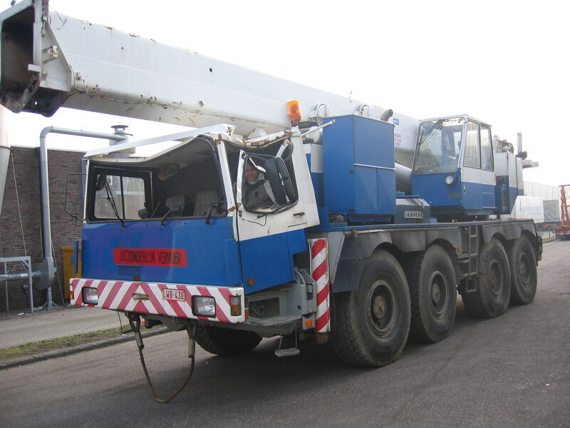 Liebherr LTM 1060`for parts - Autojeřáb: obrázek 1 Liebherr LTM 1060`for parts - Autojeřáb: obrázek 1