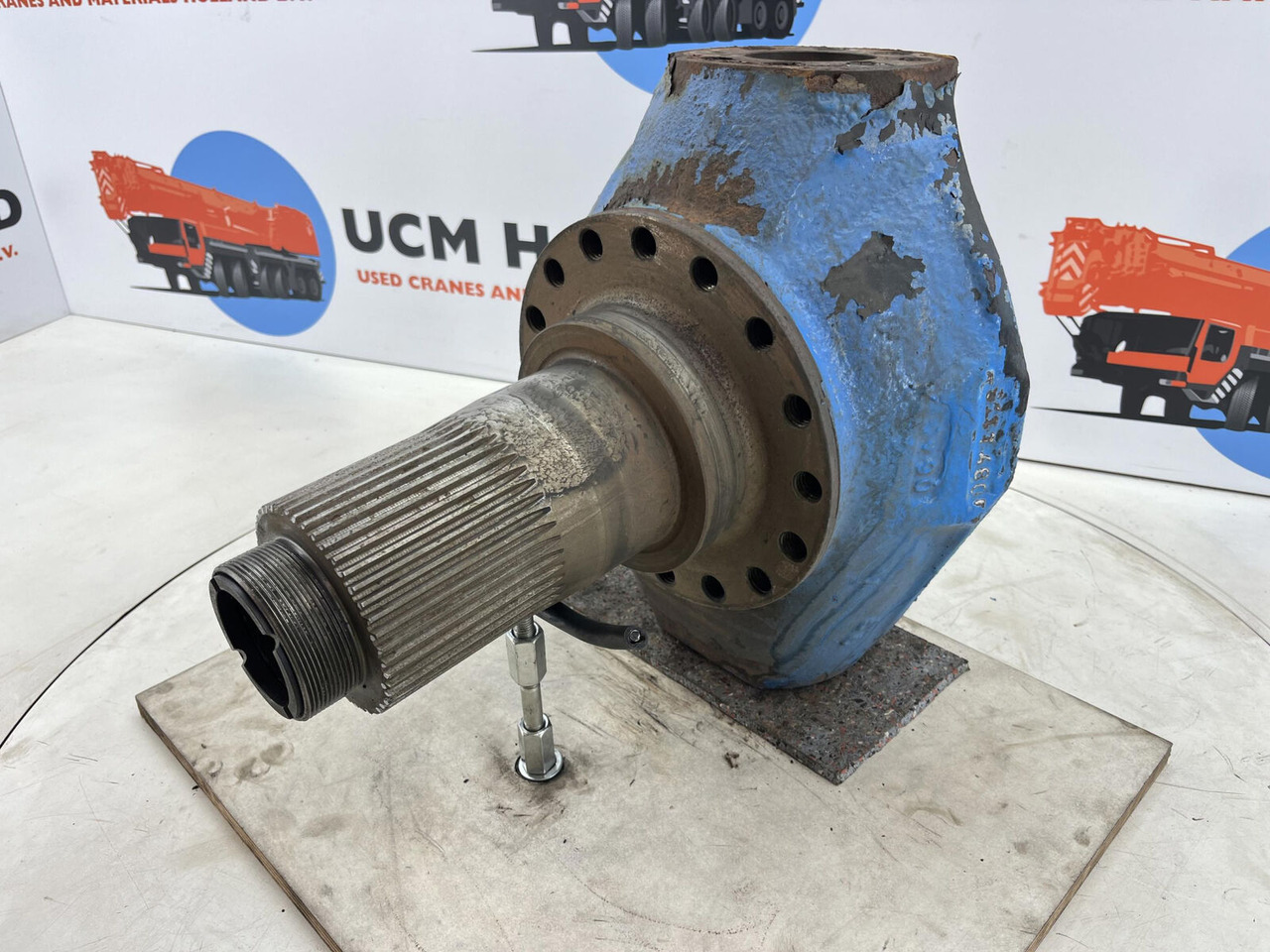 Liebherr LTM 1070 Steering knuckle 16 holes axle 4 - Těhlice pro Autojeřáb: obrázek 1 Liebherr LTM 1070 Steering knuckle 16 holes axle 4 - Těhlice pro Autojeřáb: obrázek 1