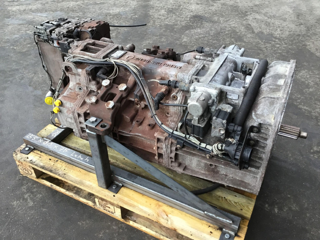 Mercedes-Benz AC 100 gearbox Mercedes benz G240-1 - Převodovka pro Autojeřáb: obrázek 1 Mercedes-Benz AC 100 gearbox Mercedes benz G240-1 - Převodovka pro Autojeřáb: obrázek 1