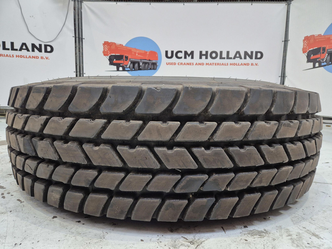 Michelin Wheel 445/95R25 10 12 1p - Kompletní kolo pro Jeřáb: obrázek 3 Michelin Wheel 445/95R25 10 12 1p - Kompletní kolo pro Jeřáb: obrázek 3