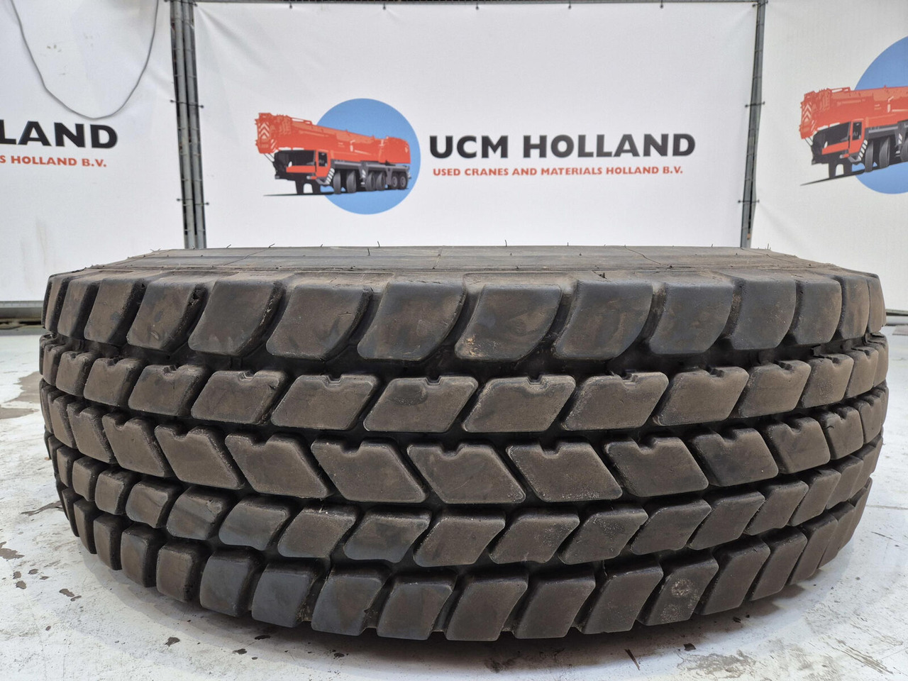Michelin Wheel 445/95R25 10 12 1p - Kompletní kolo pro Jeřáb: obrázek 3 Michelin Wheel 445/95R25 10 12 1p - Kompletní kolo pro Jeřáb: obrázek 3