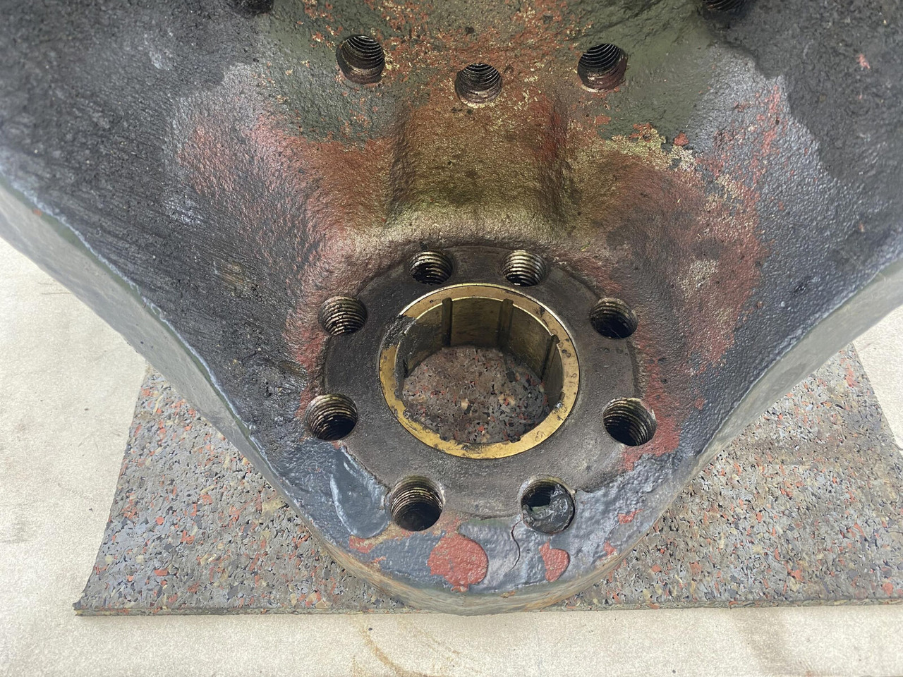 Těhlice pro Autojeřáb PPM 250 ATT Steering knuckle 16 holes axle 1: obrázek 8