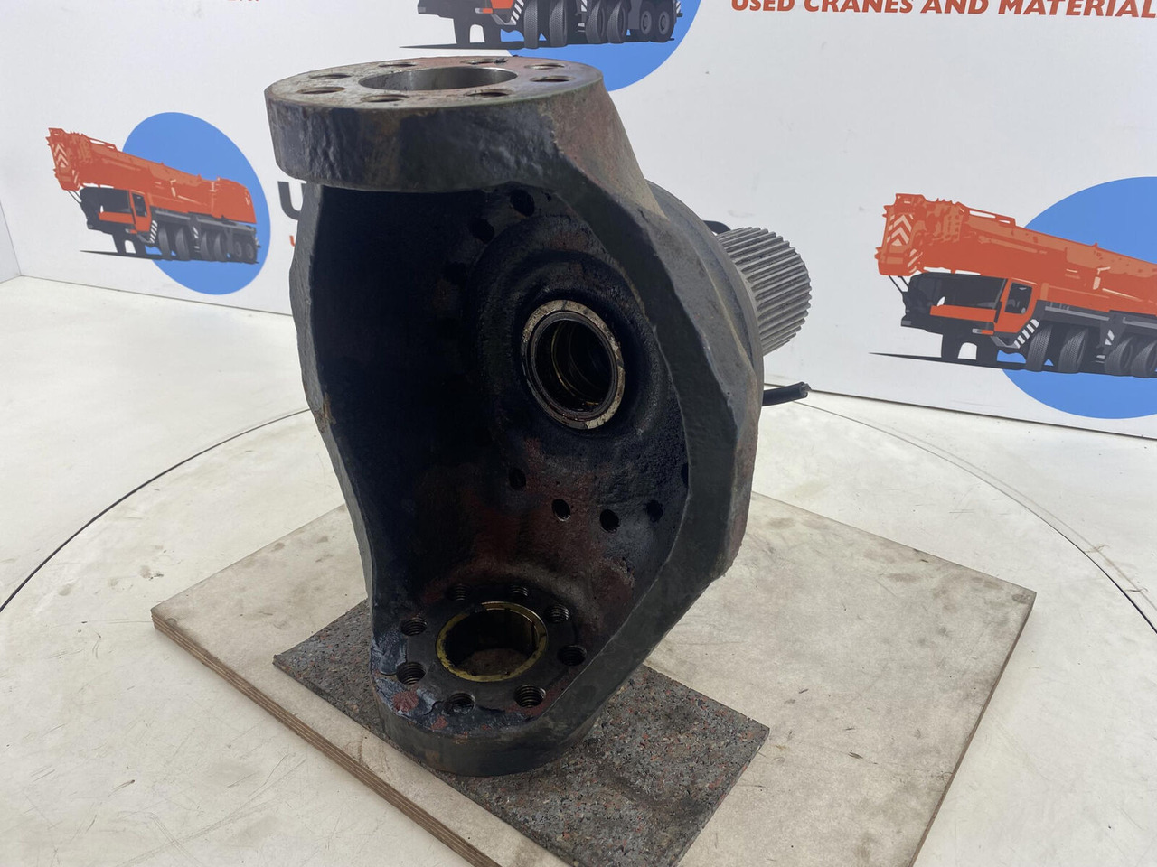Těhlice pro Autojeřáb PPM 250 ATT Steering knuckle 16 holes axle 1: obrázek 6