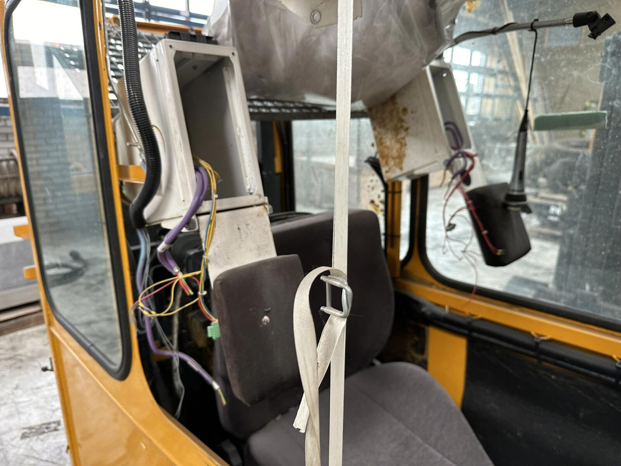 Spierings SK 1265 AT6 upper cabin - Kabina pro Autojeřáb: obrázek 5 Spierings SK 1265 AT6 upper cabin - Kabina pro Autojeřáb: obrázek 5