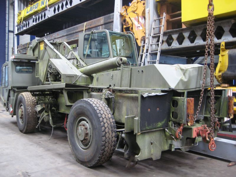 Tadano Faun ATF 25 for parts - Univerzální autojeřáb: obrázek 2 Tadano Faun ATF 25 for parts - Univerzální autojeřáb: obrázek 2