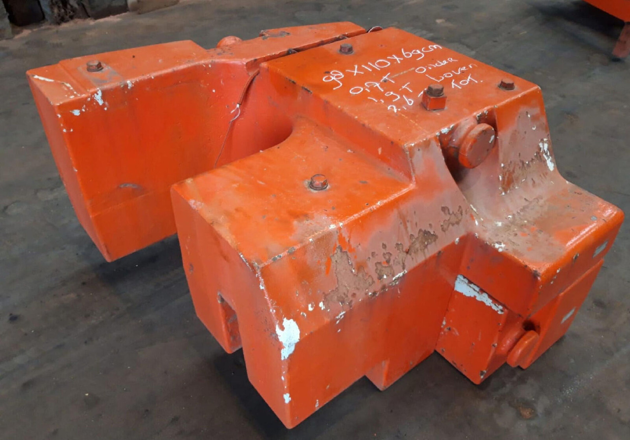 Terex AC 205 counterweight 2.6 ton (0.7/1.9t) - Protizávaží pro Autojeřáb: obrázek 3 Terex AC 205 counterweight 2.6 ton (0.7/1.9t) - Protizávaží pro Autojeřáb: obrázek 3