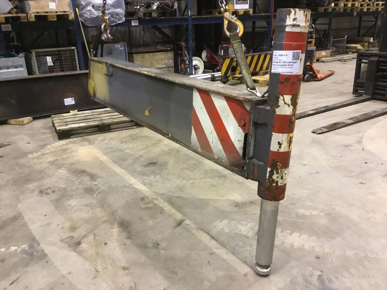Terex AC 265 outrigger beam complete front - Podvěs pro Autojeřáb: obrázek 1 Terex AC 265 outrigger beam complete front - Podvěs pro Autojeřáb: obrázek 1