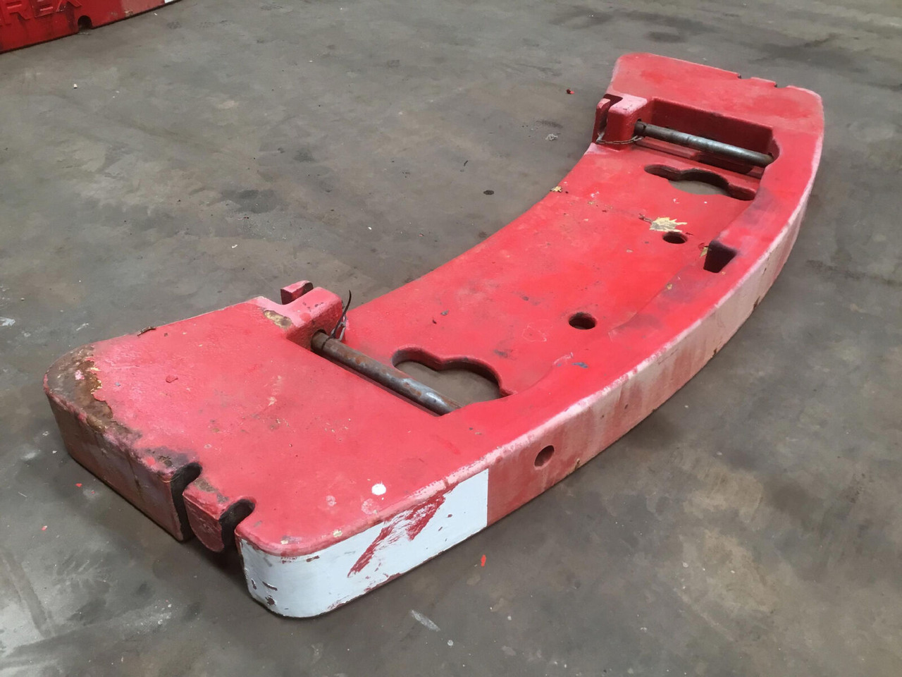 Terex AC 35 counterweight 1,3 ton - Protizávaží pro Autojeřáb: obrázek 3 Terex AC 35 counterweight 1,3 ton - Protizávaží pro Autojeřáb: obrázek 3