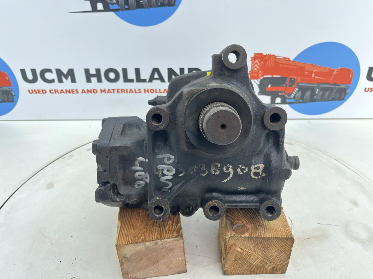 Terex PPM 480 ATT steering box - Převodovka řízení pro Jeřáb: obrázek 1 Terex PPM 480 ATT steering box - Převodovka řízení pro Jeřáb: obrázek 1