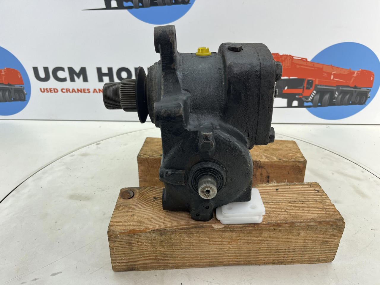 Terex PPM 480 ATT steering box - Převodovka řízení pro Jeřáb: obrázek 4 Terex PPM 480 ATT steering box - Převodovka řízení pro Jeřáb: obrázek 4