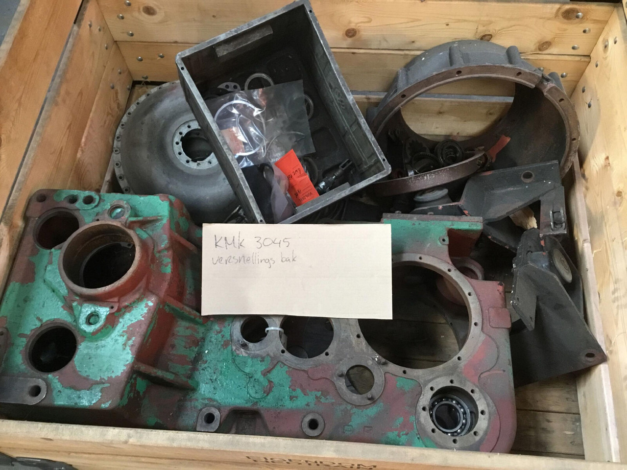 ZF KMK 3045 gearbox ZF 6WG200 - Převodovka pro Autojeřáb: obrázek 1 ZF KMK 3045 gearbox ZF 6WG200 - Převodovka pro Autojeřáb: obrázek 1