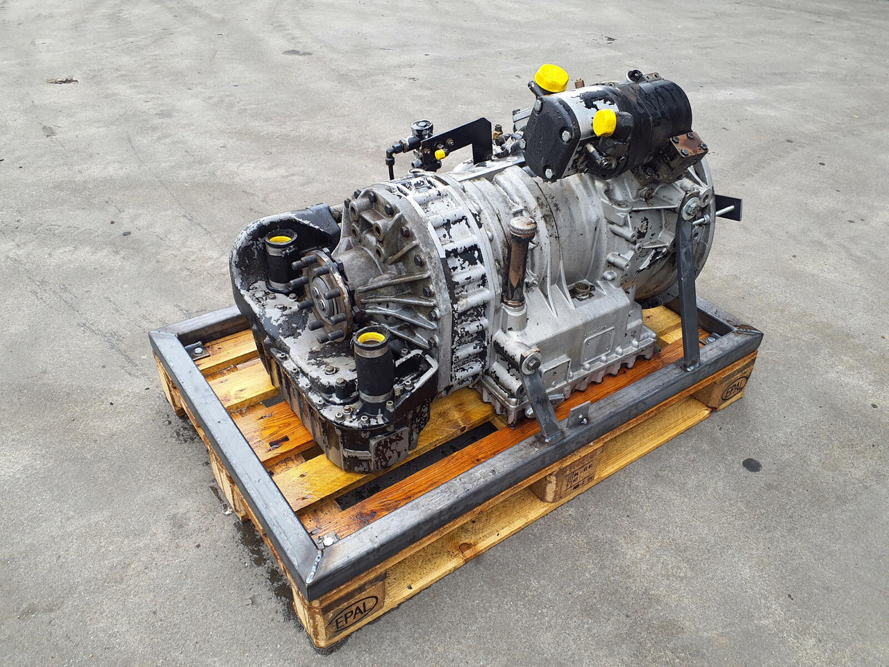ZF LTM 1060 gearbox ZF 6HP-600 - Převodovka pro Autojeřáb: obrázek 3 ZF LTM 1060 gearbox ZF 6HP-600 - Převodovka pro Autojeřáb: obrázek 3