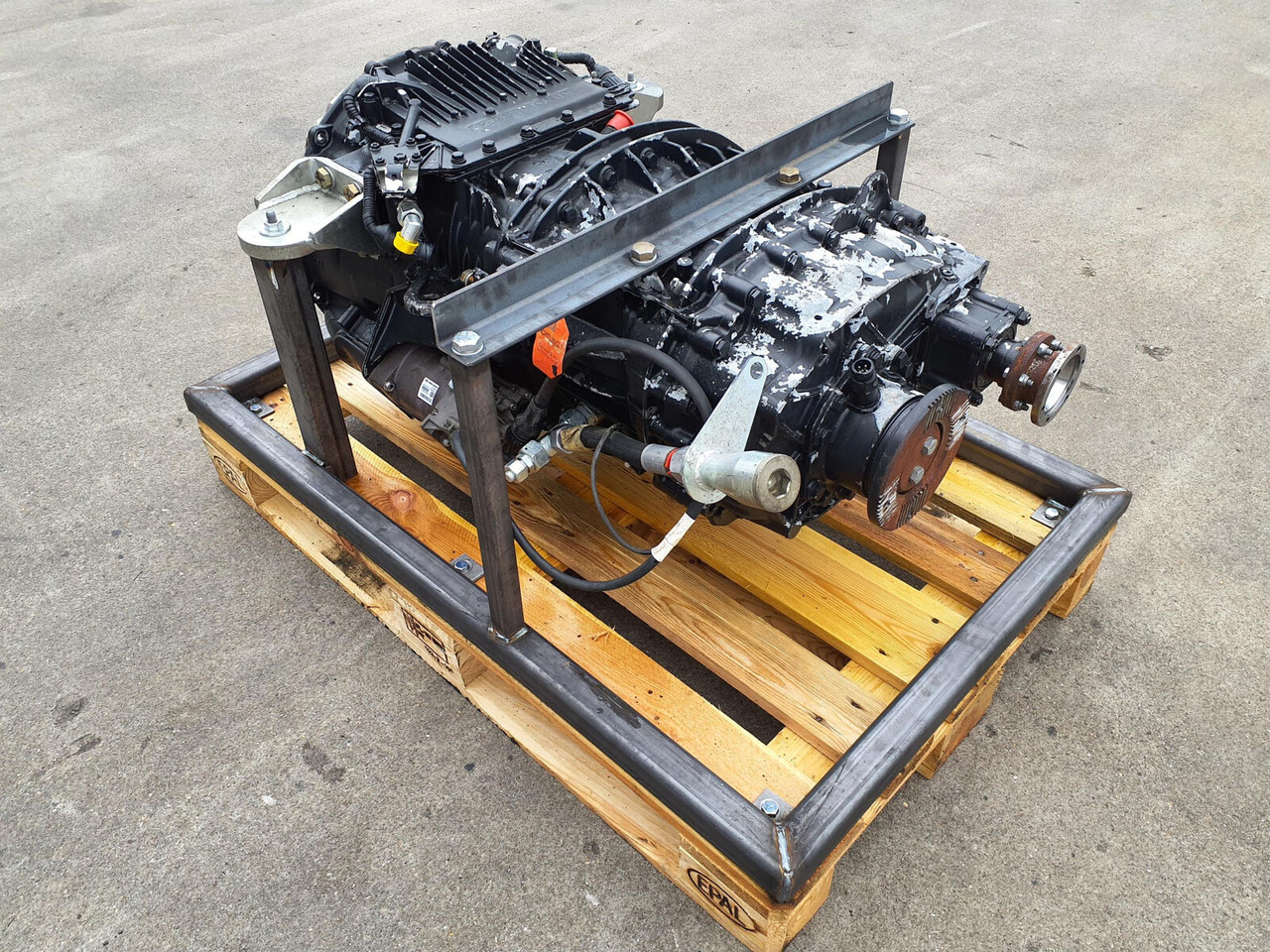 ZF Terex challenger 3160 Gearbox ZF astronic MID 12 AS 1625 SO - Převodovka pro Autojeřáb: obrázek 4 ZF Terex challenger 3160 Gearbox ZF astronic MID 12 AS 1625 SO - Převodovka pro Autojeřáb: obrázek 4