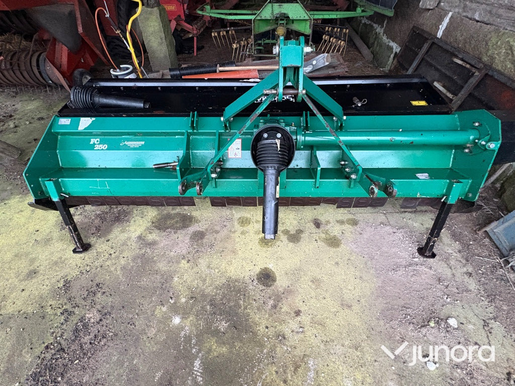 Betesputs - Sovema FC 250 - Kladívkový mulčovač: obrázek 2 Betesputs - Sovema FC 250 - Kladívkový mulčovač: obrázek 2