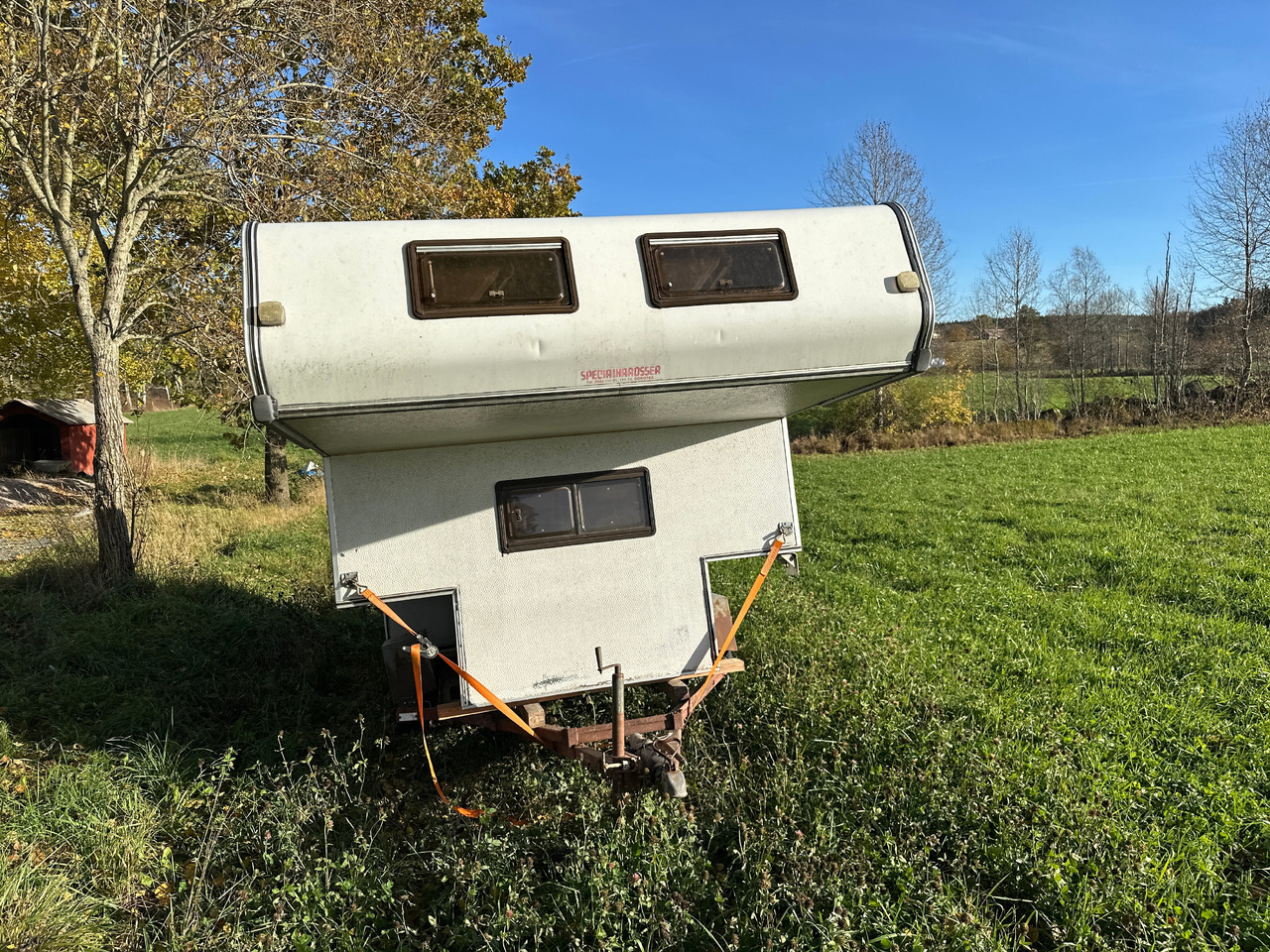 Camper - Karavan: obrázek 2 Camper - Karavan: obrázek 2