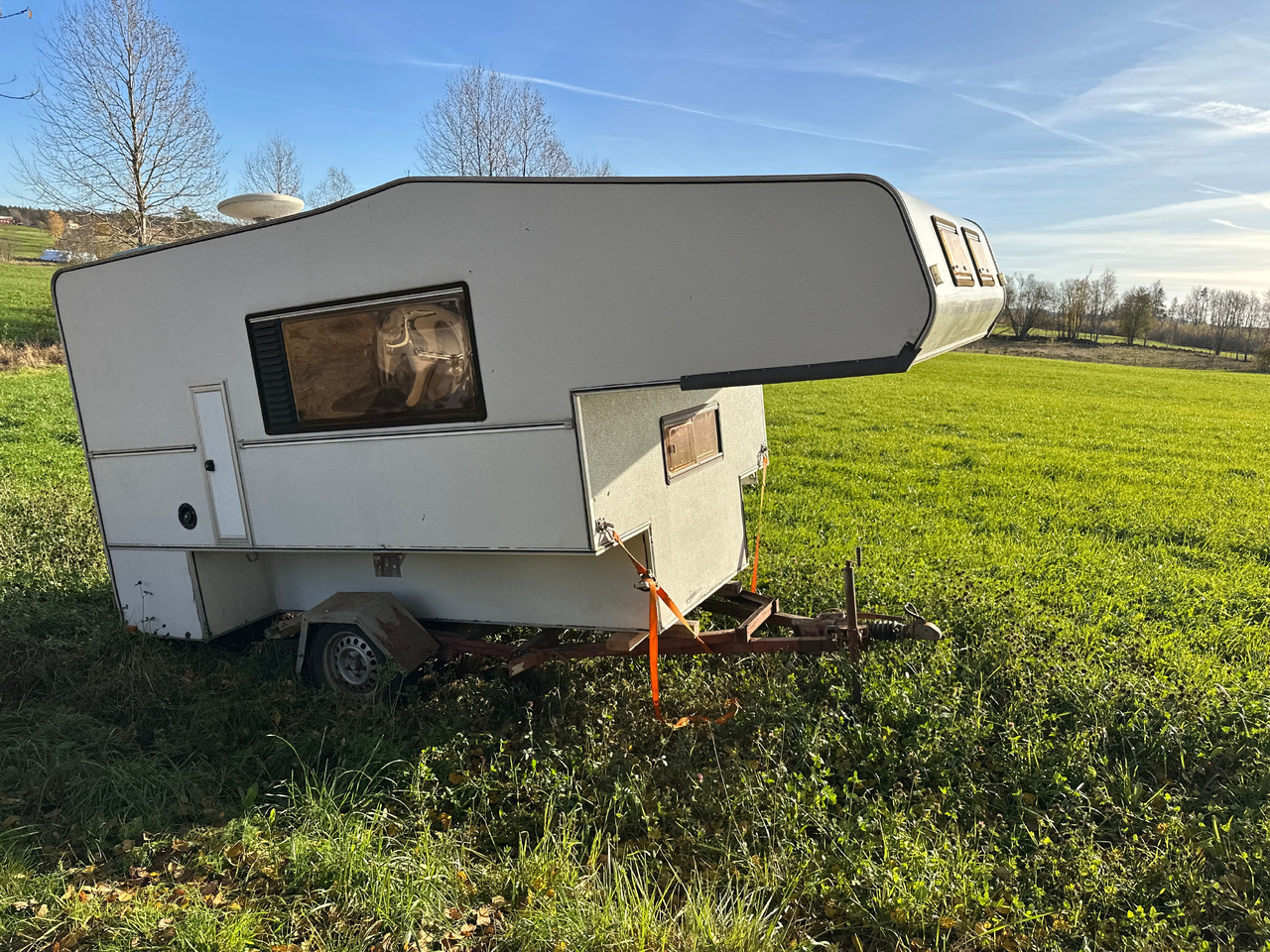 Camper - Karavan: obrázek 4 Camper - Karavan: obrázek 4