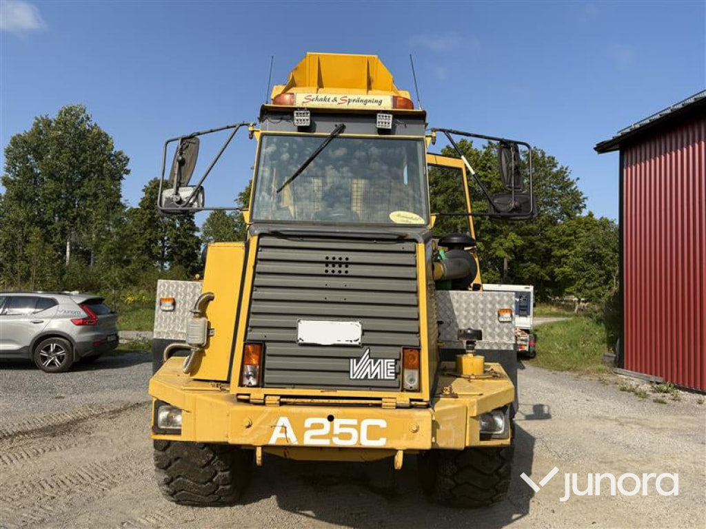 Dumper VOLVO 5350 6X6 (A25) - Kloubový sklápěč: obrázek 2 Dumper VOLVO 5350 6X6 (A25) - Kloubový sklápěč: obrázek 2