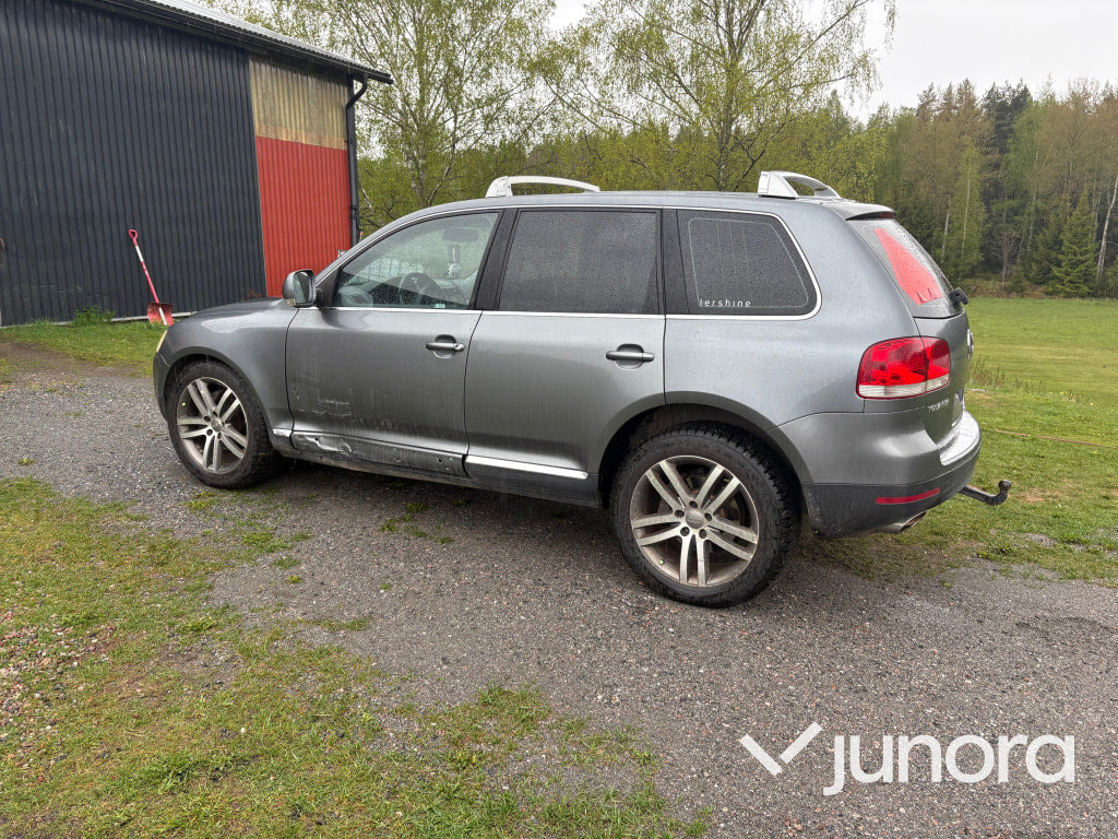 EPA / A-Traktor Volkswagen Touareg V8 - Osobní auto: obrázek 4 EPA / A-Traktor Volkswagen Touareg V8 - Osobní auto: obrázek 4