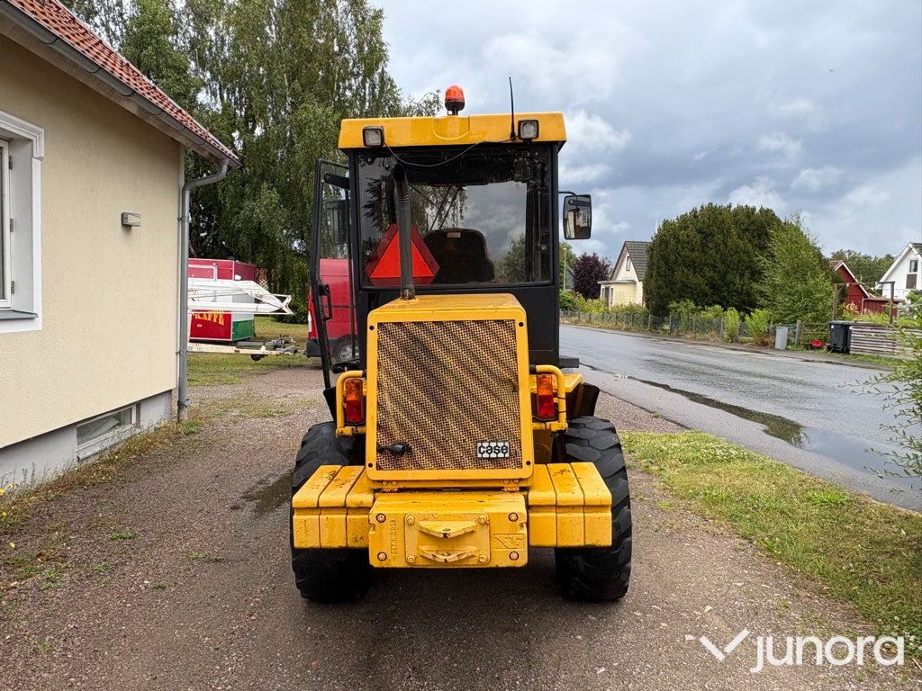 Hjullastare/Minilastare Case 121B - Kolový nakladač: obrázek 4 Hjullastare/Minilastare Case 121B - Kolový nakladač: obrázek 4