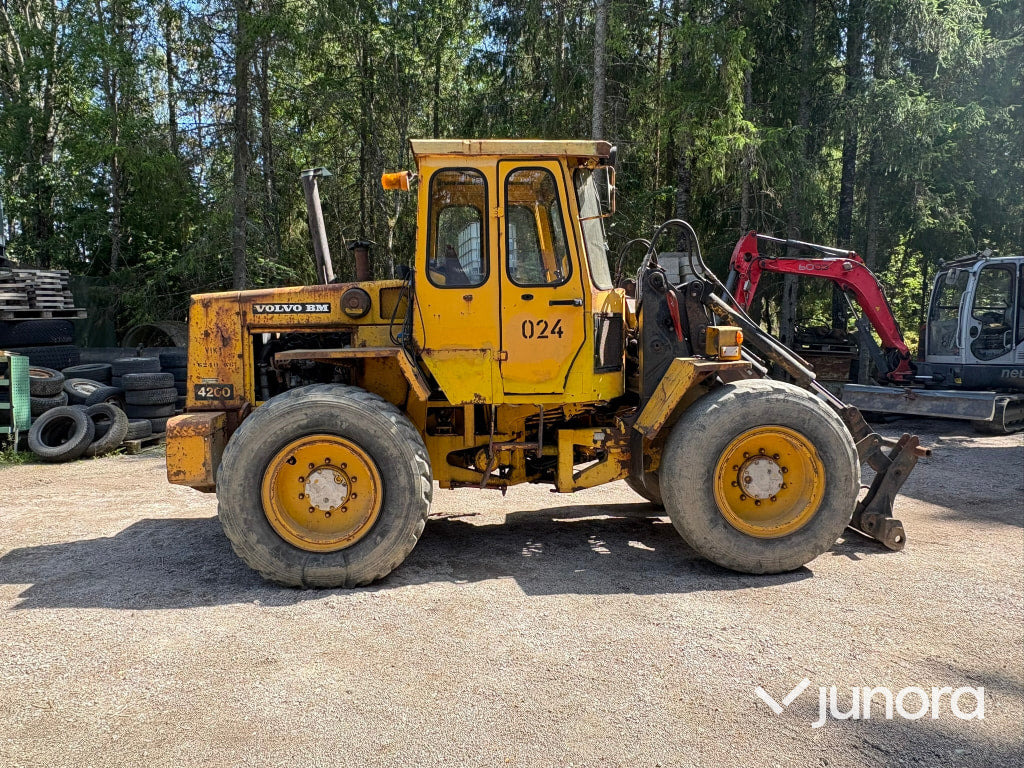 Hjullastare Volvo BM 4200 - Kolový nakladač: obrázek 5 Hjullastare Volvo BM 4200 - Kolový nakladač: obrázek 5