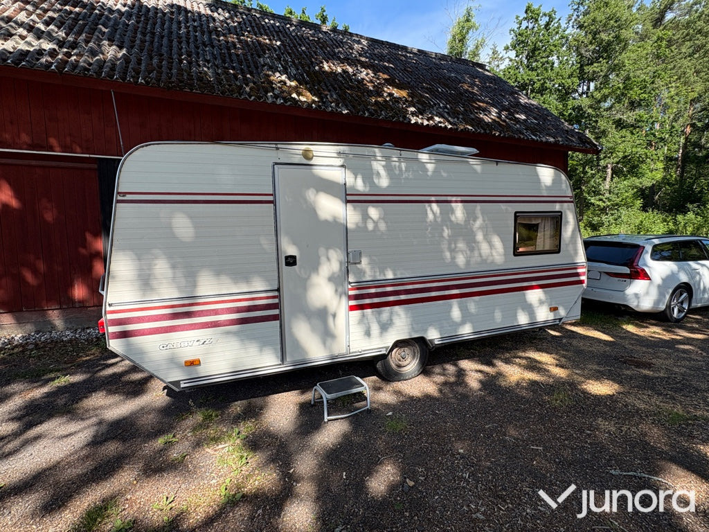 Husvagn - Cabby, 530 TL - Karavan: obrázek 2 Husvagn - Cabby, 530 TL - Karavan: obrázek 2