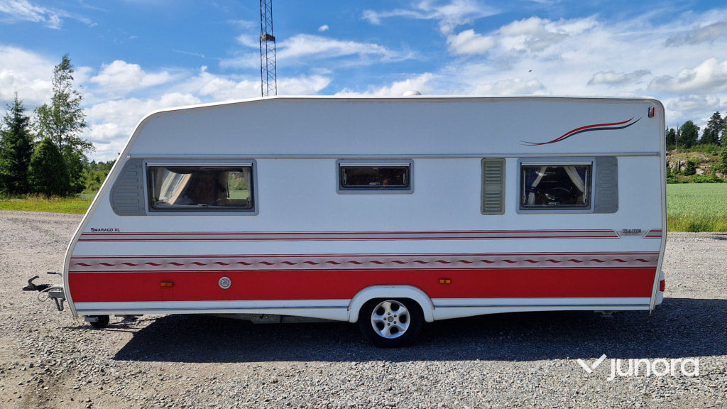 Husvagn Kabe Smaragd XL King Size - Karavan: obrázek 4 Husvagn Kabe Smaragd XL King Size - Karavan: obrázek 4