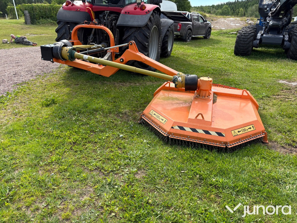 Kedjeröjare Trejon Optimal M1650 - Stranový mulčovač: obrázek 4 Kedjeröjare Trejon Optimal M1650 - Stranový mulčovač: obrázek 4