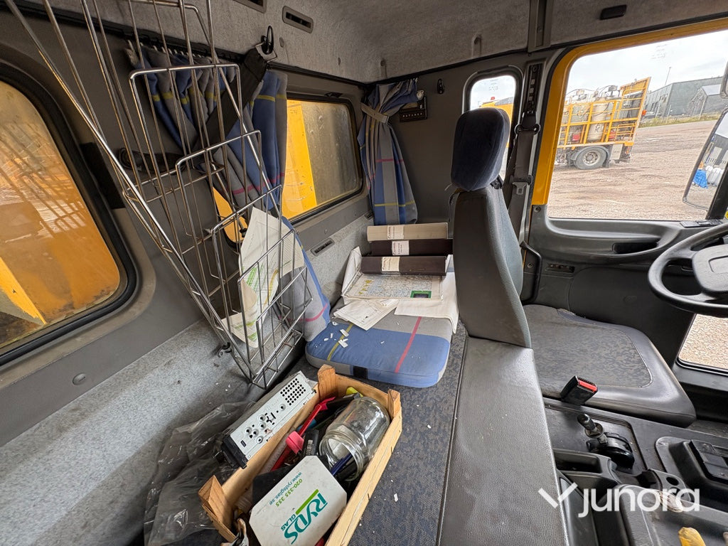 Nákladní automobil valníkový/ Plošinový Lastbil - Volvo FL611 4X2: obrázek 19