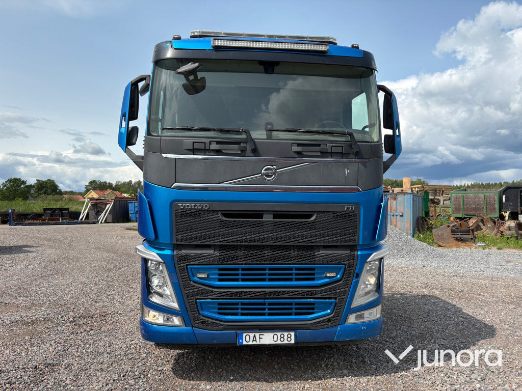 Lastväxlare Volvo FH500 - Hákový nosič kontejnerů: obrázek 2 Lastväxlare Volvo FH500 - Hákový nosič kontejnerů: obrázek 2