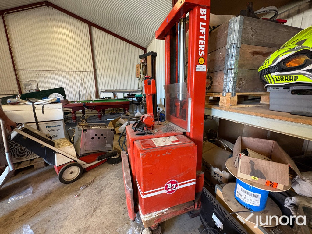 Ledstaplare - BT - Stohovací vozík: obrázek 3 Ledstaplare - BT - Stohovací vozík: obrázek 3