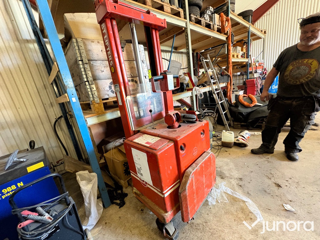 Ledstaplare - BT - Stohovací vozík: obrázek 4 Ledstaplare - BT - Stohovací vozík: obrázek 4