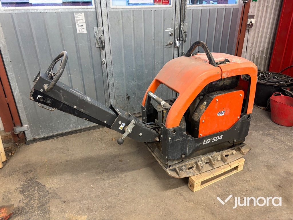 Markvibrator - Husqvarna LG 504 - Vibrační deska: obrázek 1 Markvibrator - Husqvarna LG 504 - Vibrační deska: obrázek 1