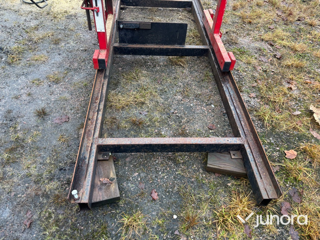 Minisågverk - Jonsered EL 600+ - Kmeňová pásová píla: obrázek 5 Minisågverk - Jonsered EL 600+ - Kmeňová pásová píla: obrázek 5