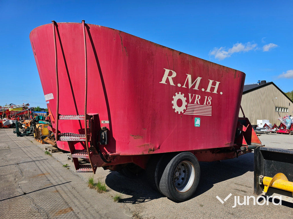Mixervagn R.M.H VR18 - Krmný míchací vůz: obrázek 1 Mixervagn R.M.H VR18 - Krmný míchací vůz: obrázek 1
